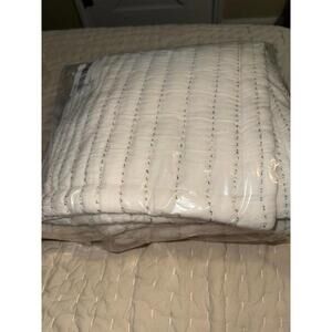 Quince Cotton Matelassé Stitch Pillowcases – Set of 2 – Cream